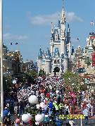 castle_crowd * Main street with a large crowd * 1728 x 2304 * (1.06MB)