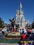 castle_statue * Mickey and Walt in front of the castle * 1728 x 2304 * (962KB)